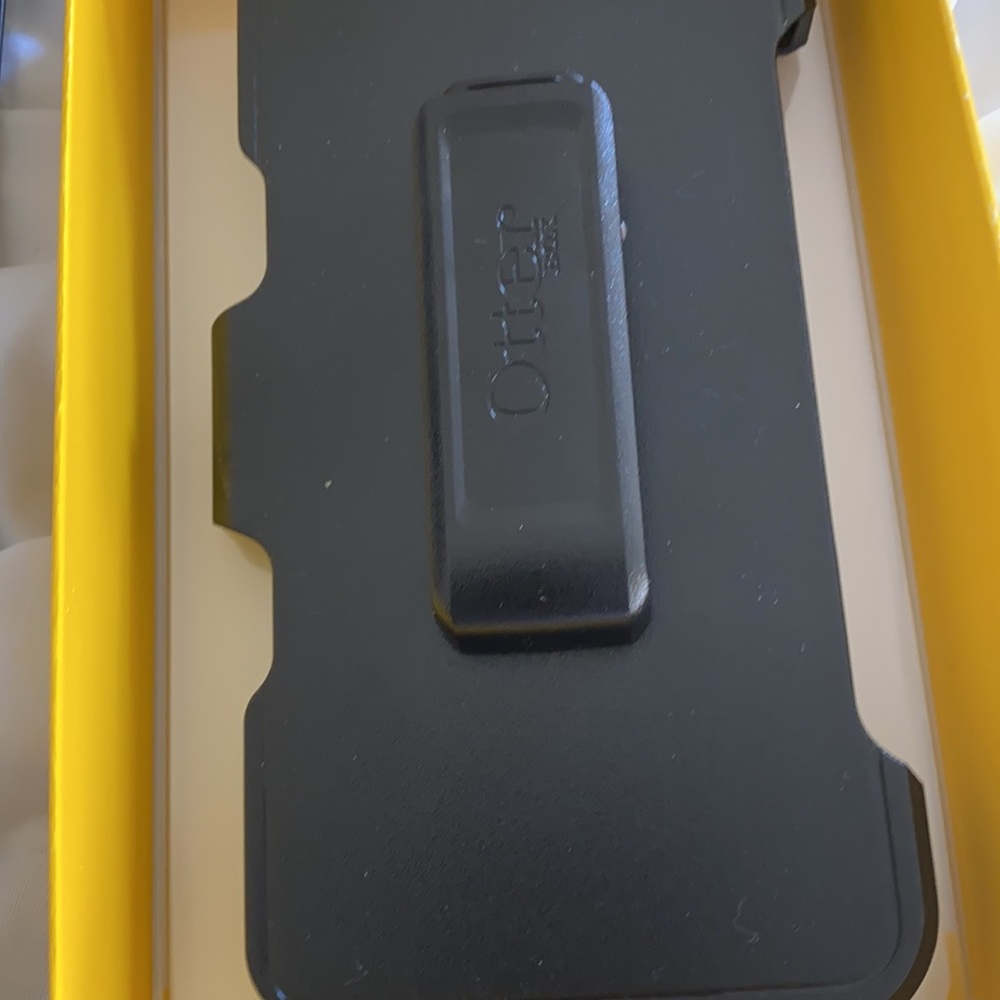 Cases - Picture 3 of 3